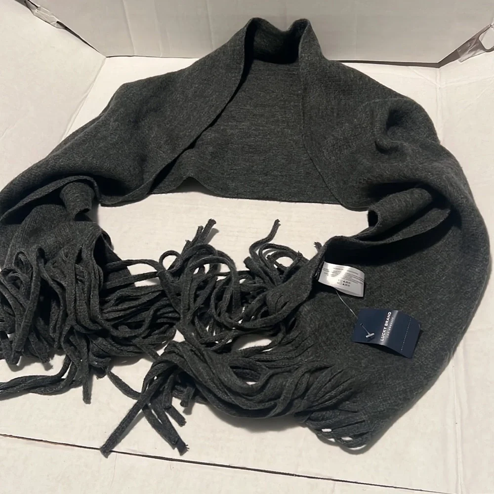 Lucky brand scarf
